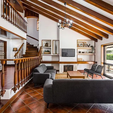 Villa Out Do Lince - 8 Ensuite, Heated Pool & Gym - Marina *