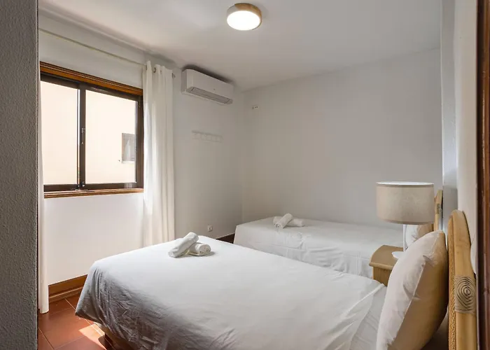 Out Do Lince - 8 Ensuite, Heated Pool & Gym - Marina