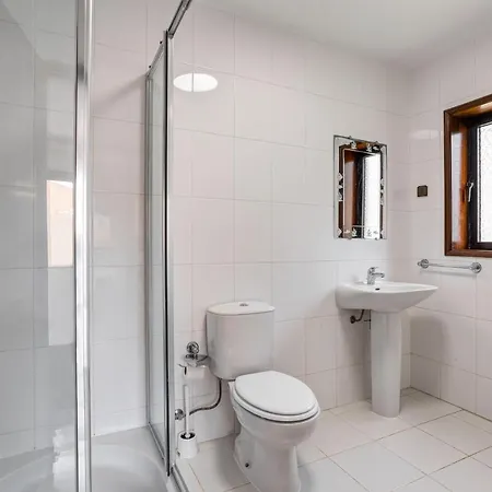 Villa Out Do Lince - 8 Ensuite, Heated Pool & Gym - Marina