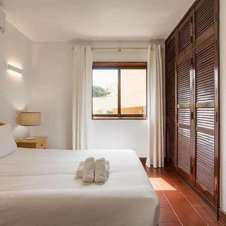 Out Do Lince - 8 Ensuite, Heated Pool & Gym - Marina * Vilamoura