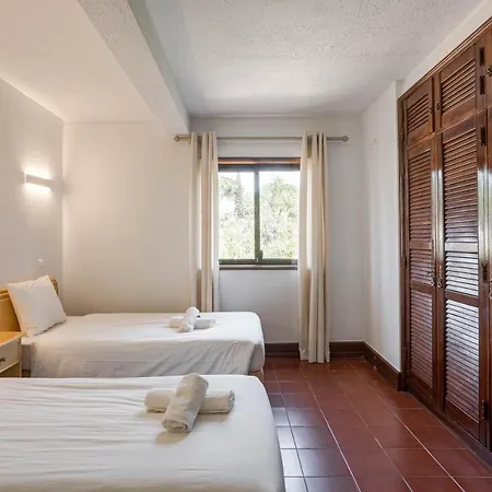 Out Do Lince - 8 Ensuite, Heated Pool & Gym - Marina * Vilamoura