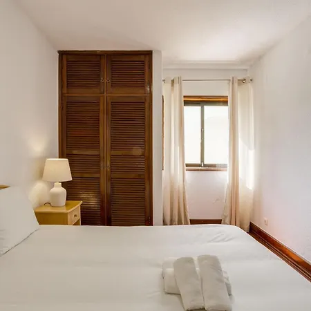 Villa Out Do Lince - 8 Ensuite, Heated Pool & Gym - Marina Vilamoura