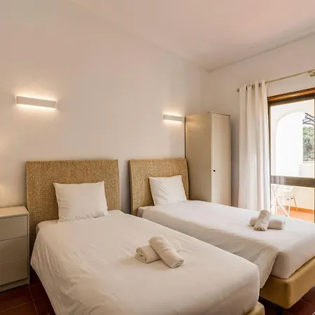 Out Do Lince - 8 Ensuite, Heated Pool & Gym - Marina 别墅 *